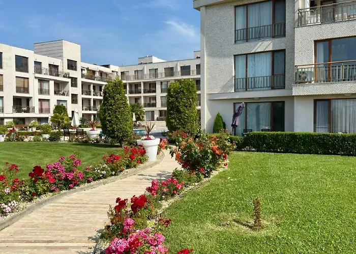 아파트 панорама, двустаен, малък, първа линия, гледка море, Diamond Beach, сарафово *